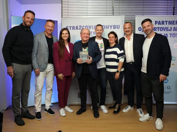 Matej Tóth a Daniel Hevier predstavili knihu Strážcovia pohybu: Deti treba vrátiť k športu