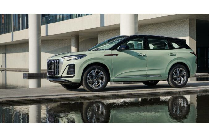 Najlacnejšie SUV od Hongqi je teraz ešte lacnejšie. Výbavou nabité HS3 dostalo limitovanú akciovú cenu len 33 900 eur