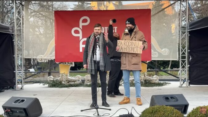 V Košiciach sa skandovalo „Dosť bolo Šimečku!“, proti progresivizmu sa bude protestovať aj v ďalších mestách
