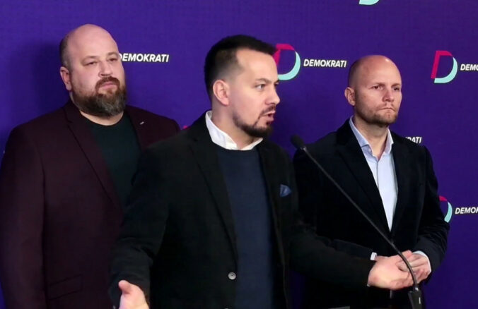 Ministerstvo cestovného ruchu a športu je pre Huliaka zlatá baňa, Demokrati upozorňujú na nadštandardné odmeny – VIDEO