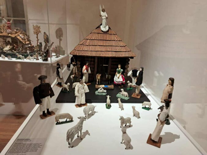 Spišské Podhradie je centrom betlehemov, najmenší z nich si ľudia pozrú cez mikroskopickú kameru