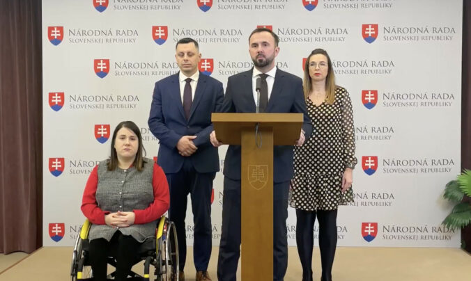 Sociálne podniky môžu prísť o stabilitu, zvýšenie DPH z 5 na 19 percent má podľa PS katastrofálne dopady – VIDEO