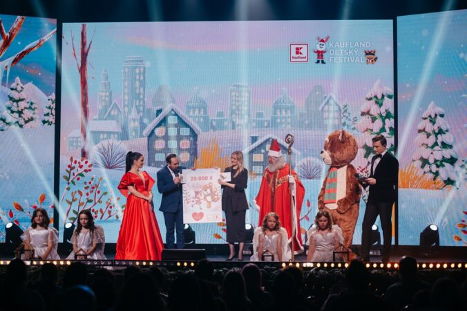 Kaufland venoval 25-tisíc eur rodinám, ktorým hrozí strata bývania