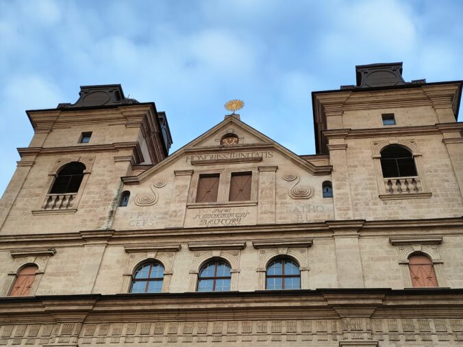 Premonštrátsky kostol v Košiciach a priľahlé gymnázium majú bohatú históriu, plánované sú viaceré opravy – FOTO