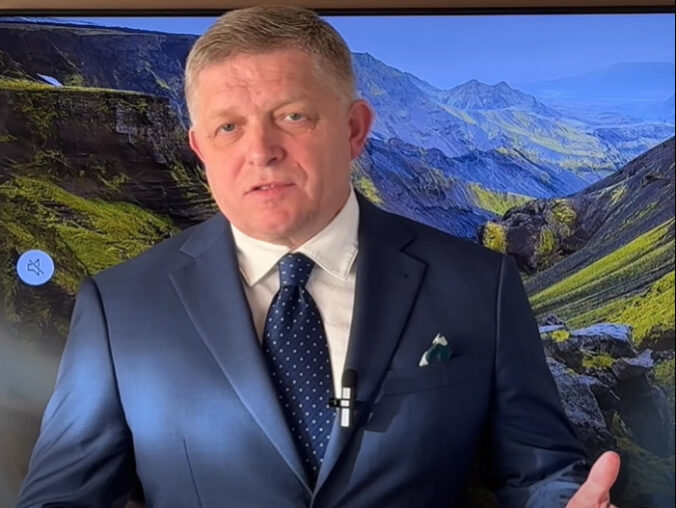 Premiér Fico v novoročnom prejave vyzýva k mieru a rešpektovaniu iného názoru – VIDEO