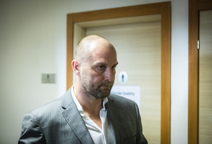 Súdny proces s Norbertom Bödörom bol prerušený, sudkyňa žiada Ústavný súd SR o posúdenie novely Trestného poriadku