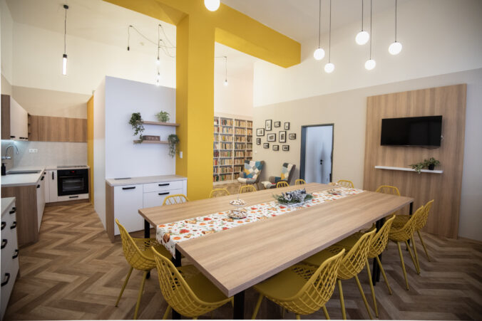 S podporou PPG a dobrovoľníkov vznikol priestor, ktorý lieči atmosférou – nová terapeutická zóna v CSS LIKAVA