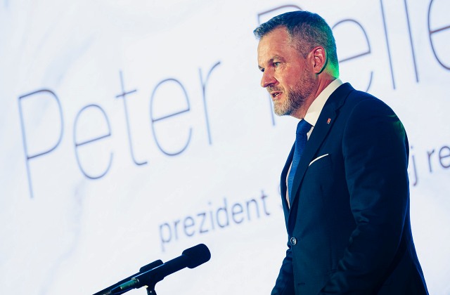 Prezident Pellegrini žiada analýzu dokumentov k prípadnému zapojeniu Slovenska do Rady mieru