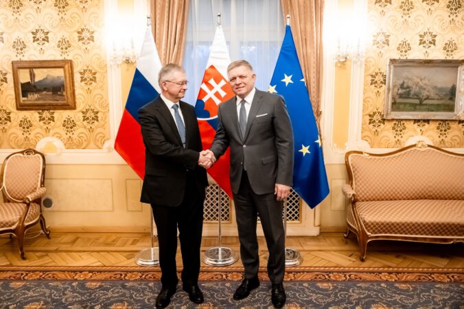 Premiér Fico sa stretol s novým veľvyslancom Ruskej federácie, opätovne zdôraznil význam konštruktívneho dialógu – FOTO