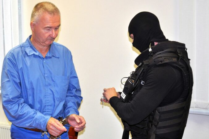 Doživotne odsúdený Ľubor Masár žiadal obnovu konania, návrh nakoniec stiahol