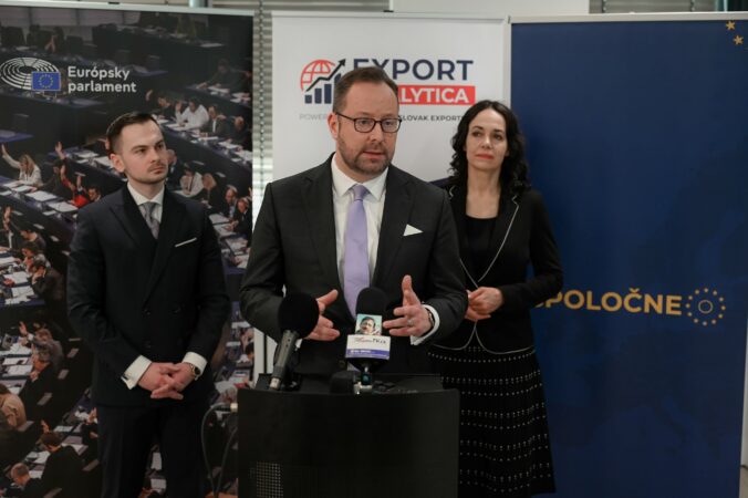 Bratislava hostila samit o budúcnosti Európskej únie za účasti viac ako 150 odborníkov – FOTO