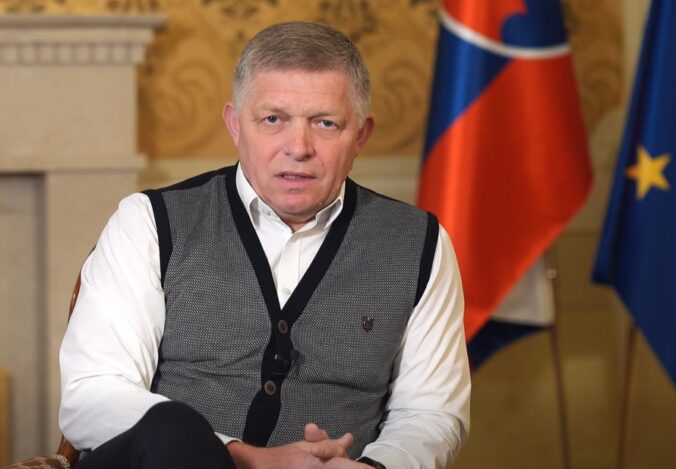 Slovensko momentálne nemôže evakuovať občanov z Blízkeho východu, Fico to označil za samovraždu – VIDEO