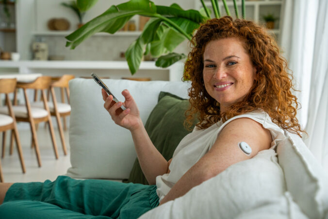 Inovatívne riešenie CGM od Roche je dostupné už aj na Slovensku. Život s diabetom zjednoduší prvý kontinuálny glukózový senzor s podporou AI