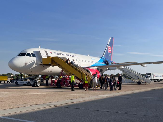 Slovensko pokračuje v evakuáciách z Blízkeho východu, z Ammánu a Maskatu prileteli ďalšie repatriačné lety