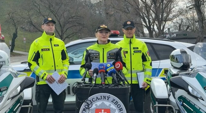 Maškarová na začiatku sezóny apeluje na motorkárov, najviac nehôd paradoxne spôsobujú dlhoroční vodiči – VIDEO