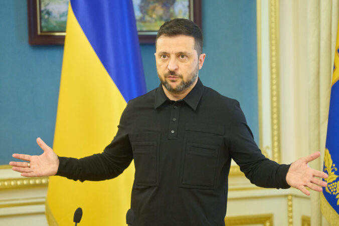 Zelenskyj: Jarná ofenzíva Rusov zlyhala, okupanti to skúšajú infiltráciou – FOTO
