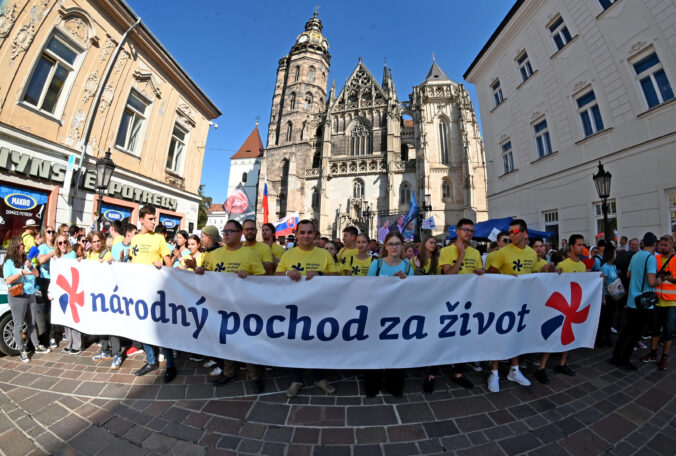 Národný pochod za život sa uskutoční v Bratislave, záštitu nad podujatím prevzali katolícki biskupi