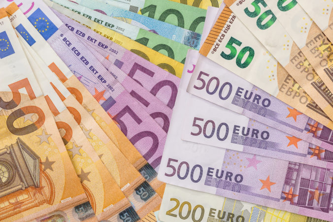 Vláda schválila sprísnenie pokút za priestupky, pribudnú aj menšie obecné práce