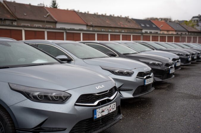 Policajti dostali 73 nových áut, ministerstvo vnútra vyjdú na takmer 1,75 milióna eur
