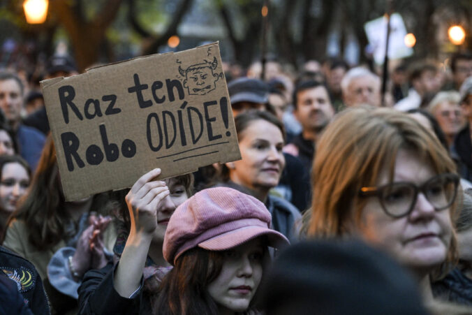 Študenti protestovali v Košiciach, žiadajú demisiu Ficovej vlády aj nové slobodné voľby – VIDEO, FOTO