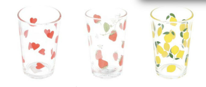 Na pulty známeho obchodu sa dostali nebezpečné poháre z Číny, niektoré sa predávajú od roku 2024