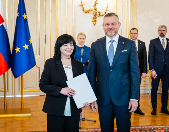 Prezident Pellegrini vymenoval tridsiatich nových profesorov vysokých škôl – FOTO