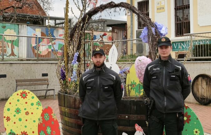 Nulová tolerancia alkoholu platí aj počas sviatkov, polícia apeluje na vodičov aj šibačov – FOTO