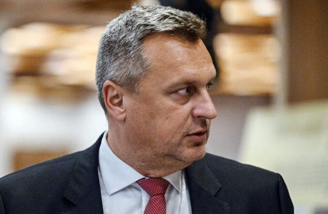 SNS dodá Smeru pripomienky k zmenám volebnej legislatívy. Danko tvrdí, že ak budú akceptované, tak ich podporia